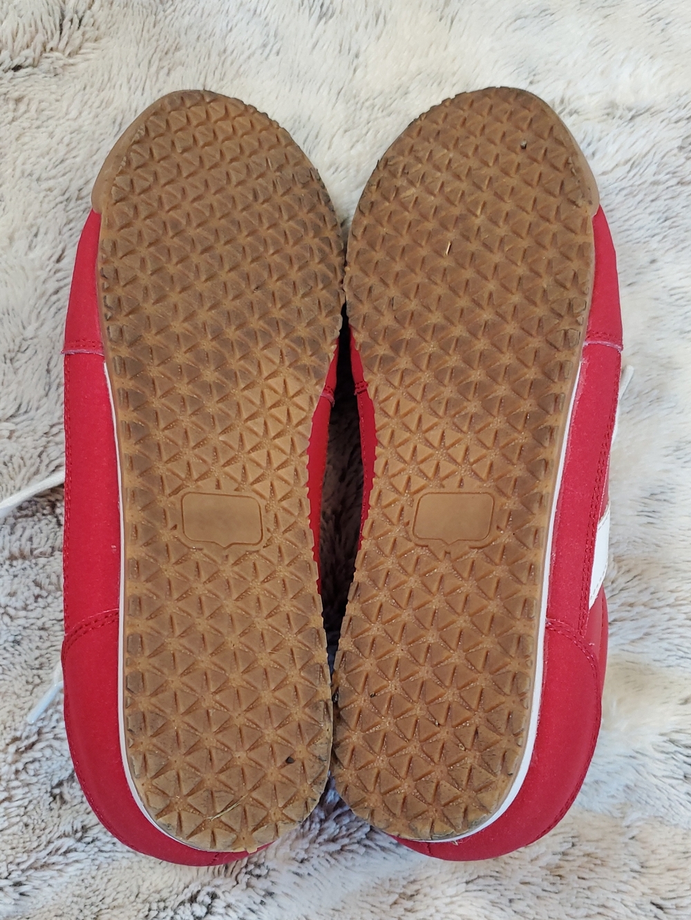 Madden Girl Brooklyyn Red & White Casual Sneaker. Size 7.5 - Picture 6 of 8